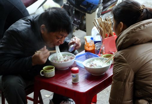 foodies-say-pho-noodles-represent-best-of-vietnam-cuisine-the-japan