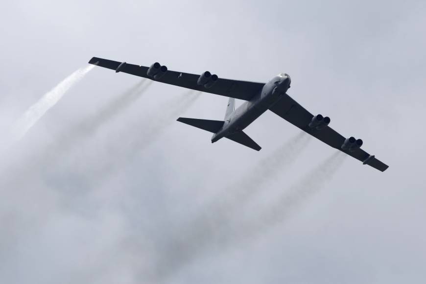 U.S. Flies Nuke-capable B-52 Bombers Over South Korea | The Japan Times