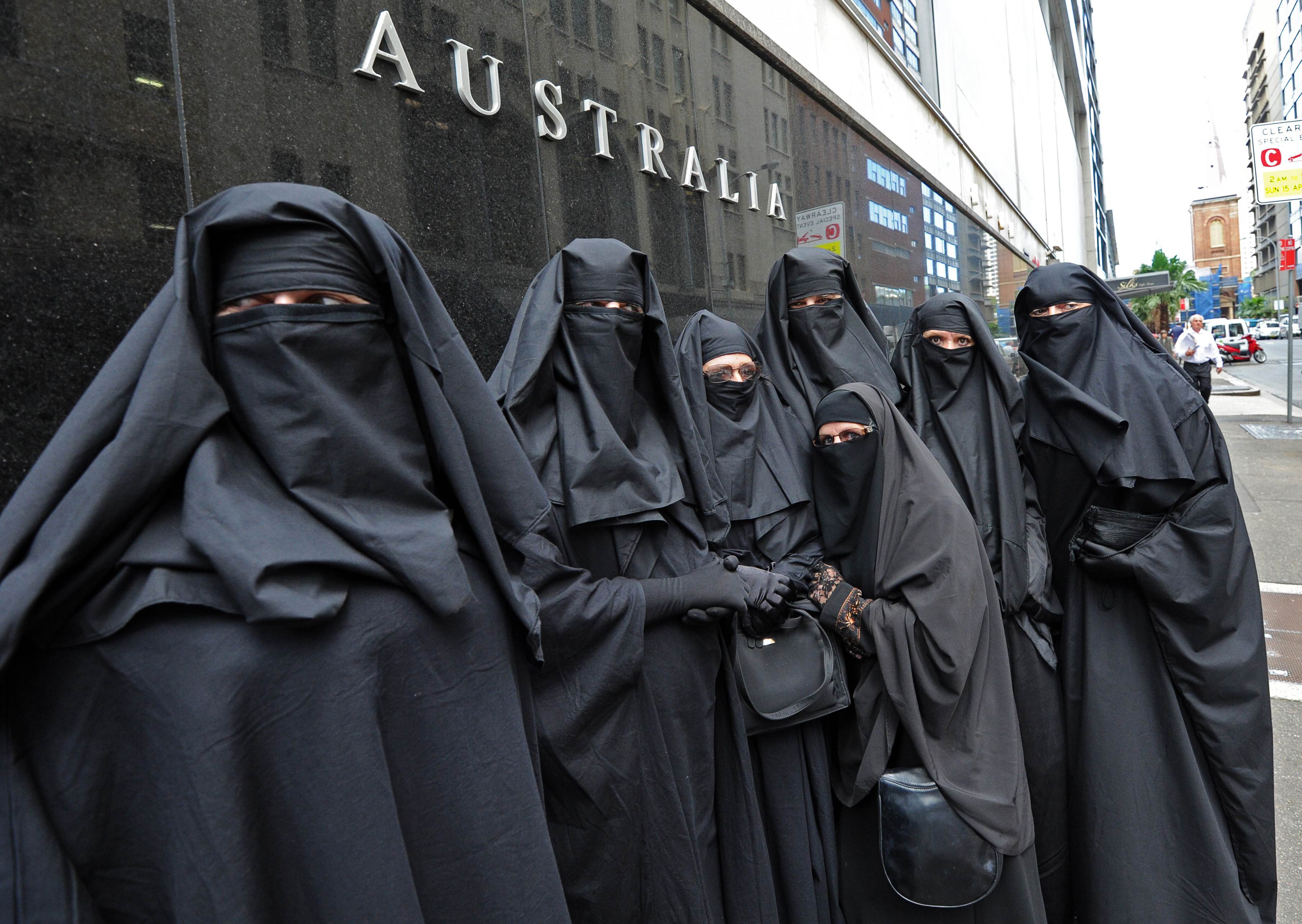 Australia Abandons Controversial Muslim Veil Segregation Plan The Japan Times 2347