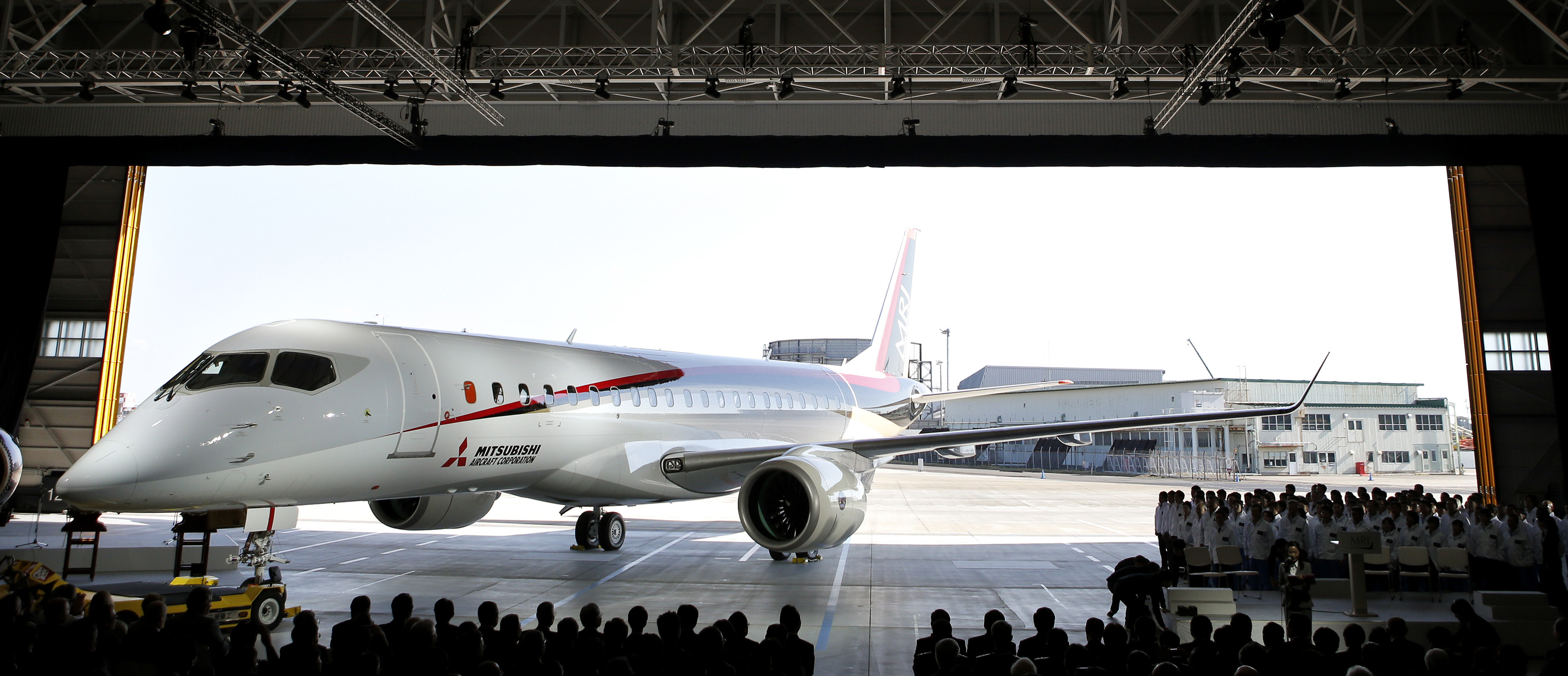 Maiden MRJ's Flight Put Off To Autumn | The Japan Times