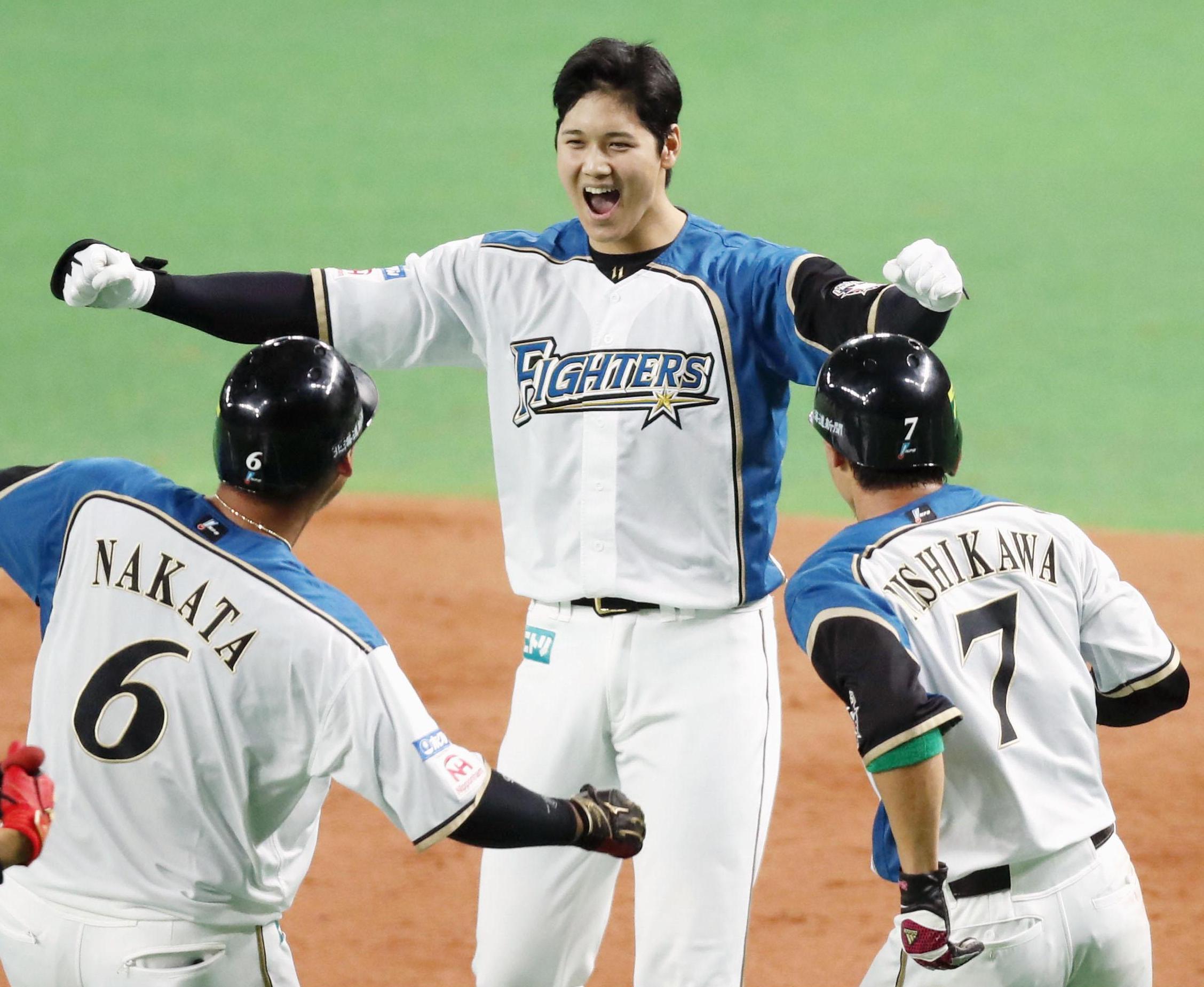 Otani delivers game-winning single in 10th as Fighters prevail in Game 3 -  The Japan Times