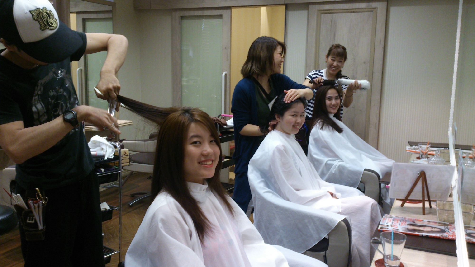 Japan S Hair Salons Reaching Out To Expats Tourists And International