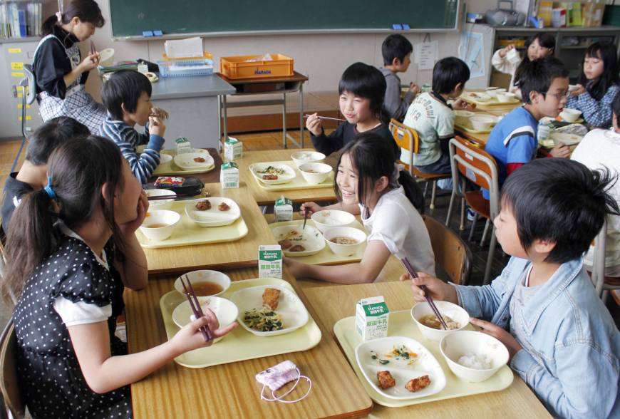 What Do Japanese Students Eat For Lunch