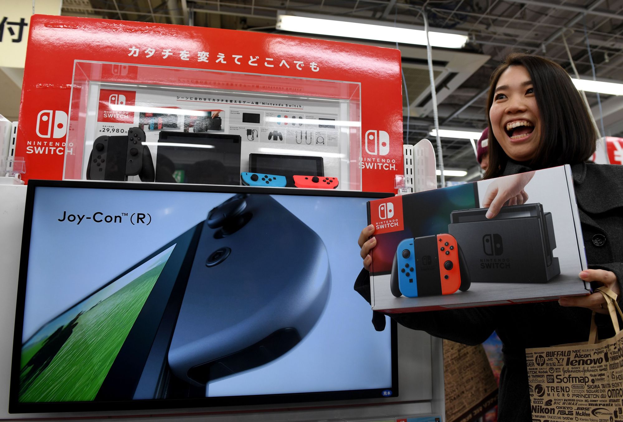 Nintendo Switch Is Selling Faster In Japan Than The PS4 Did, But Not As