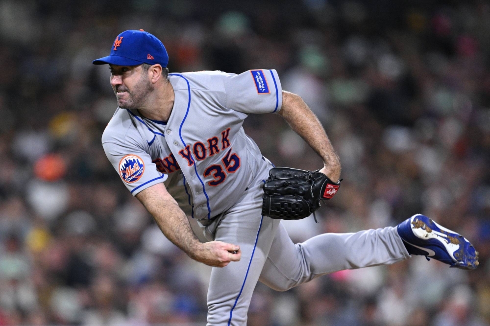 Mets deal ace Justin Verlander to Astros at MLB trade deadline