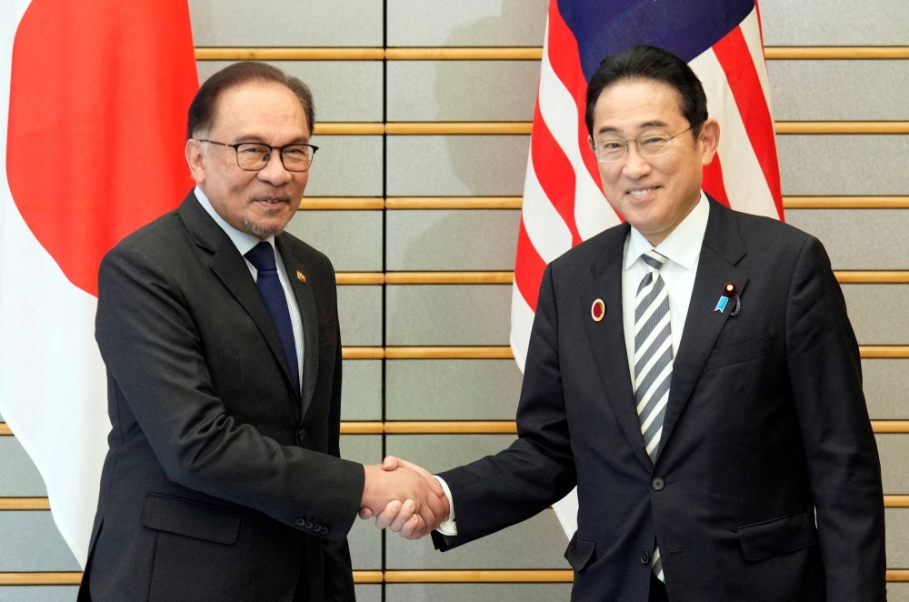 Japan and Malaysia sign ¥400 million maritime security aid deal