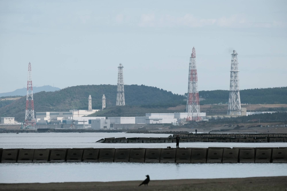 As energy demands rise, world’s largest nuclear plant remains inactive