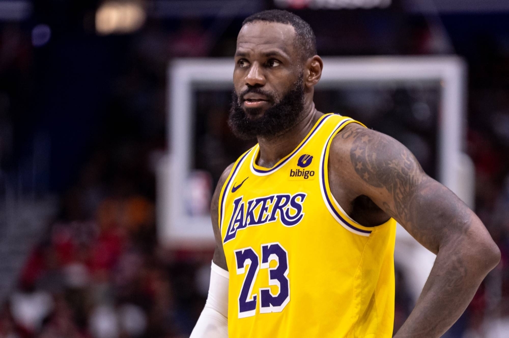 LeBron James cements his billionaire status with record contract - The ...