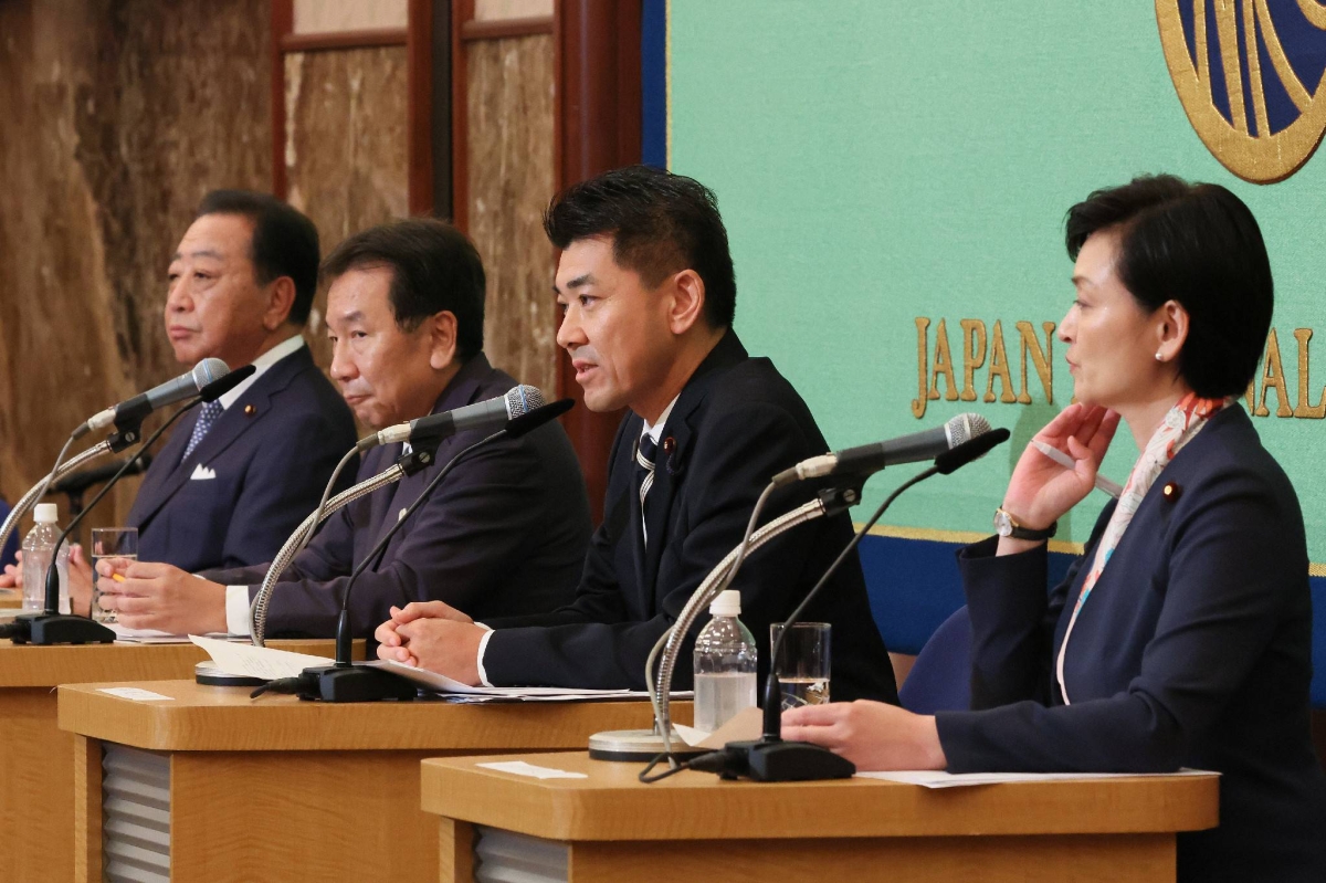 CDP leader candidates vow to challenge all scandal-hit LDP lawmakers