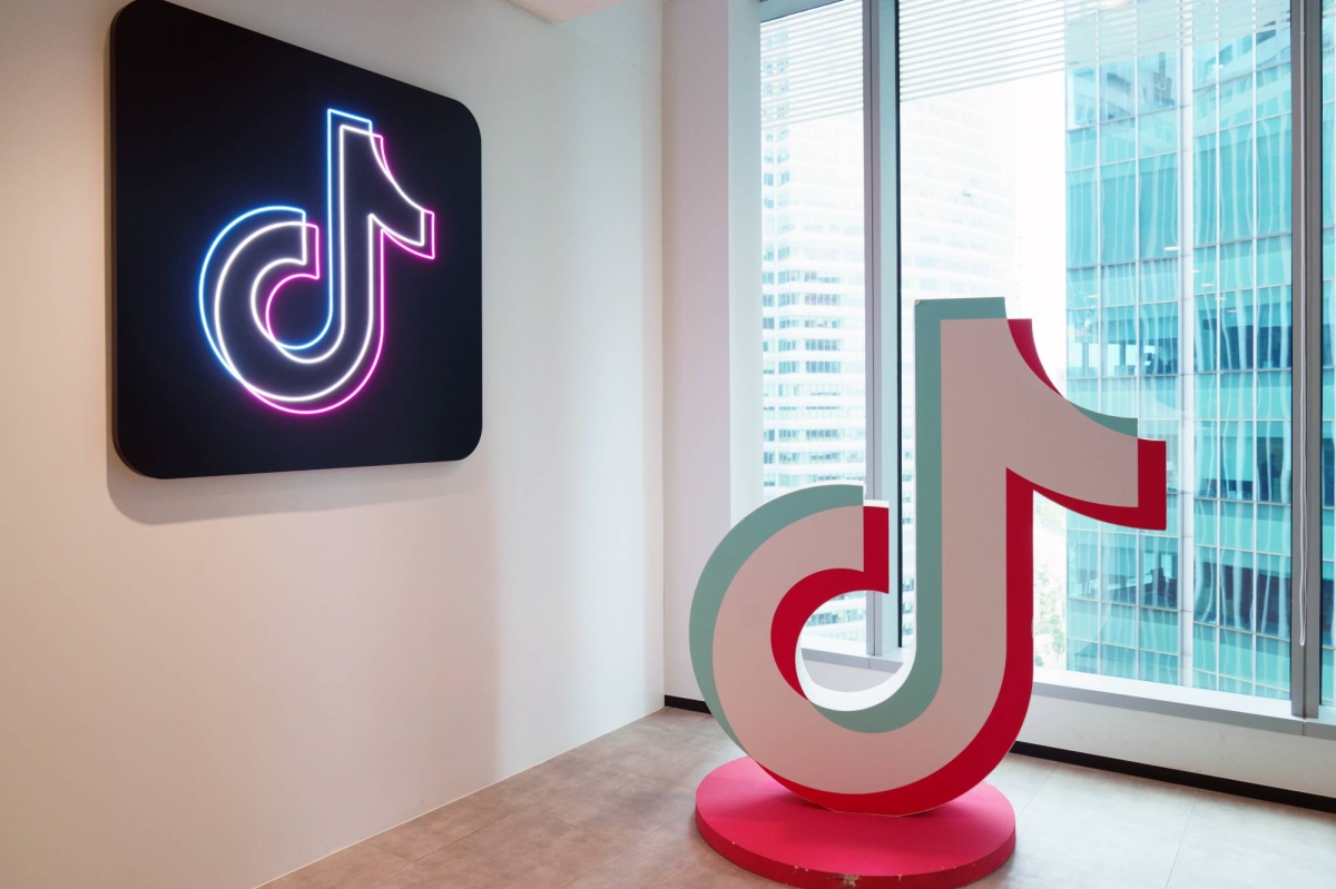 TikTok ban thrusts Apple and Google into U.S.-China geopolitical fray