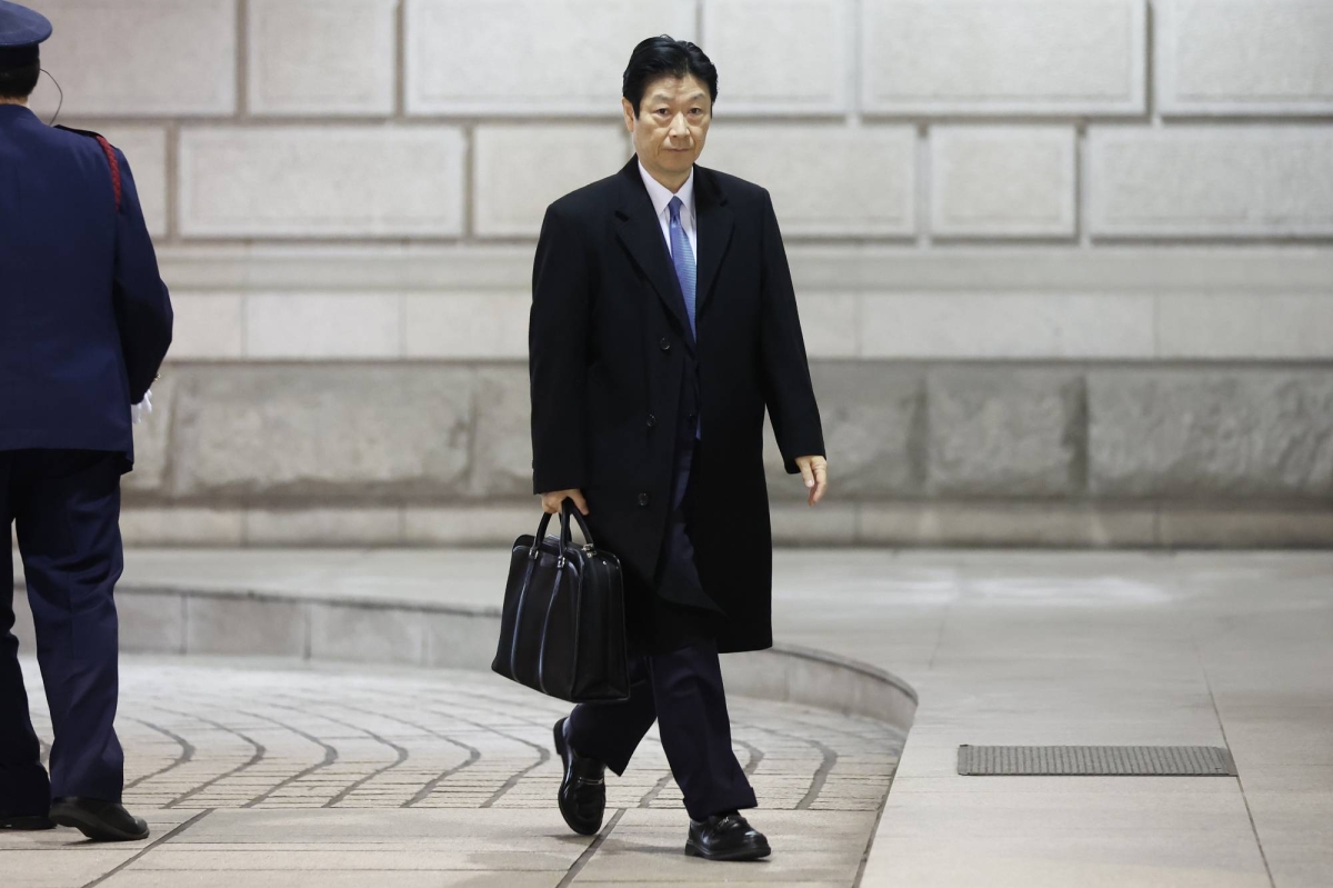 BOJ’s deputy chief hints at more rate hikes, without rushing