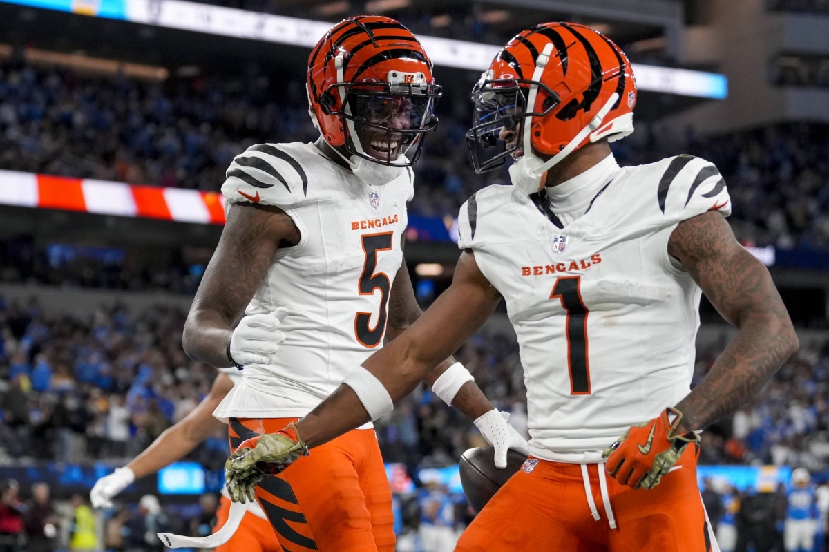 Bengals signing receivers Chase and Higgins to four-year deals