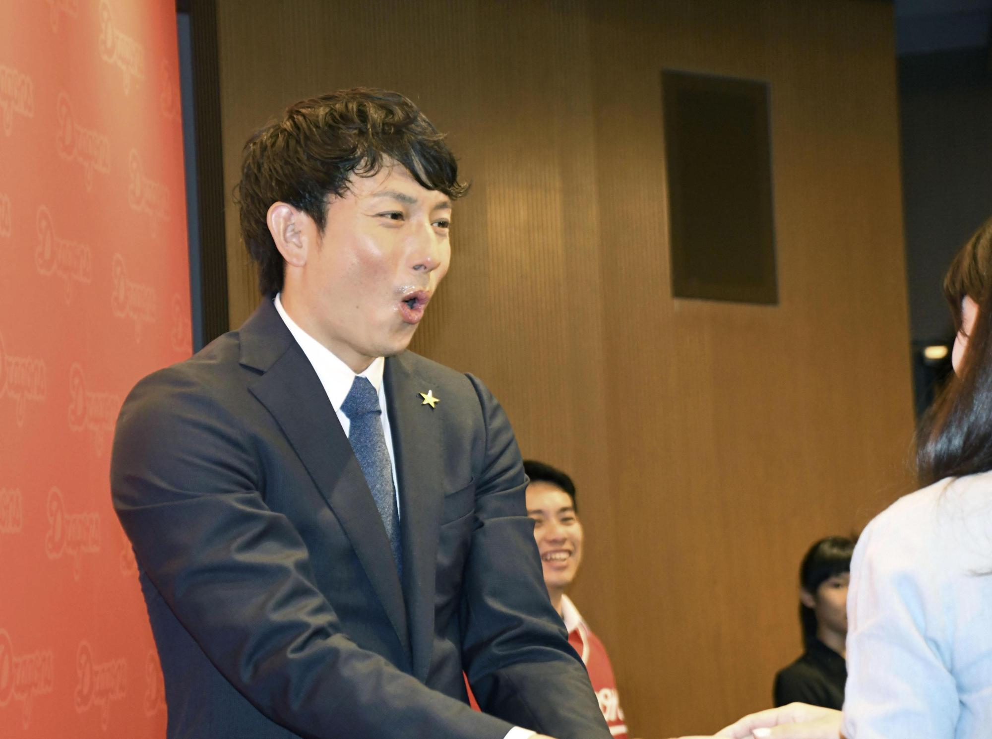 Former MLB, NPB star Munenori Kawasaki charms fans in Taiwan - The Japan  Times
