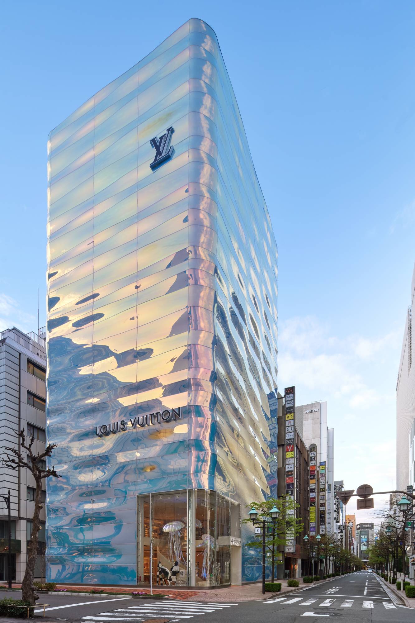 A glimpse of Louis Vuitton's luxe Le Cafe V Ginza - The Japan Times