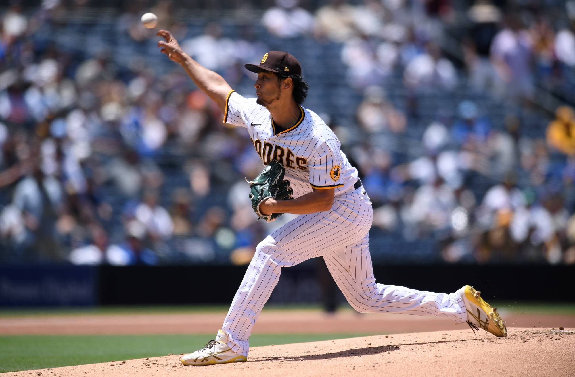 Padres Acquire Pitcher Yu Darvish In blockbuster Trade With Cubs