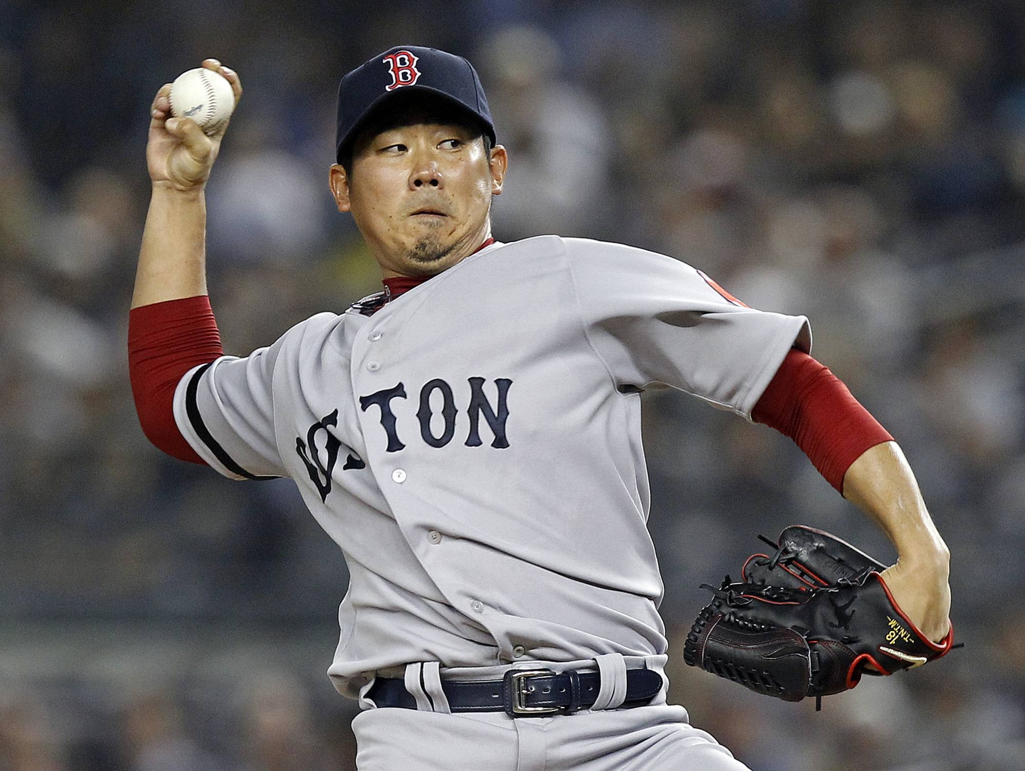 Matsuzaka Helps Red Sox Take A.L.C.S. Opener - The New York Times