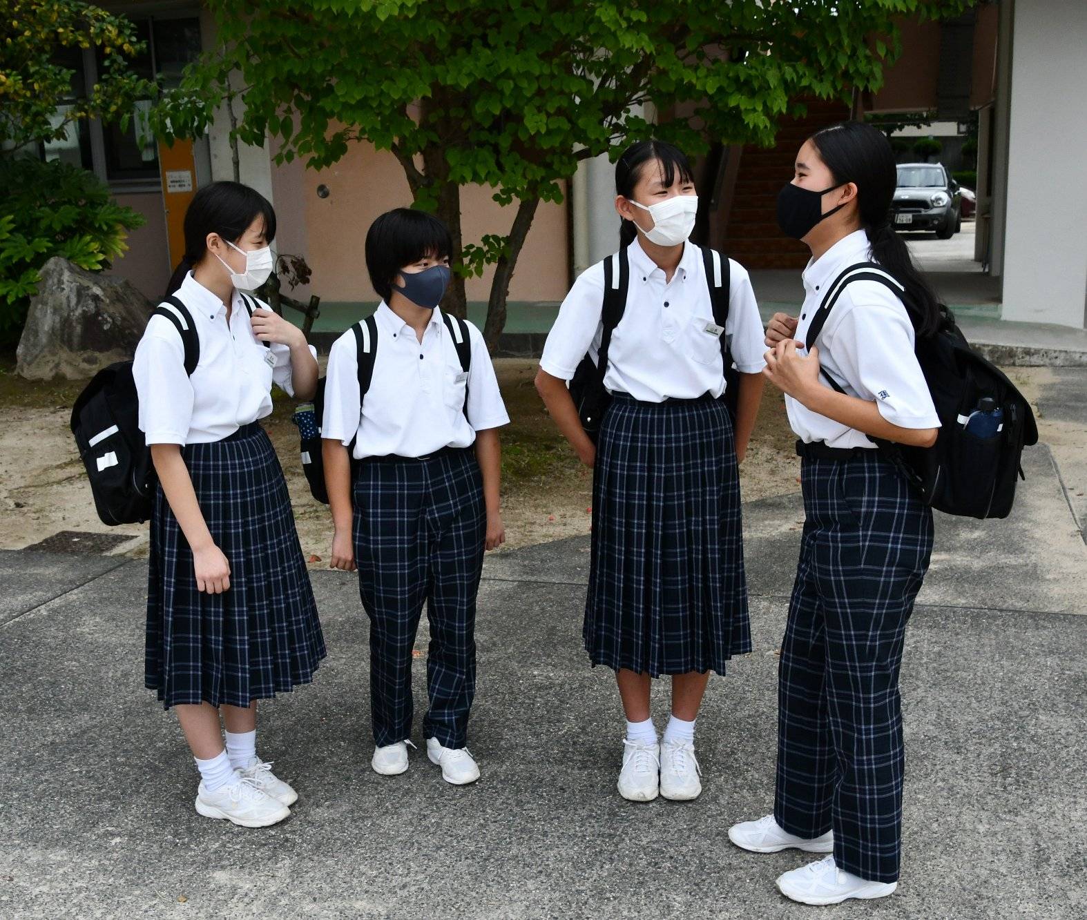 japanese high schools uniforms