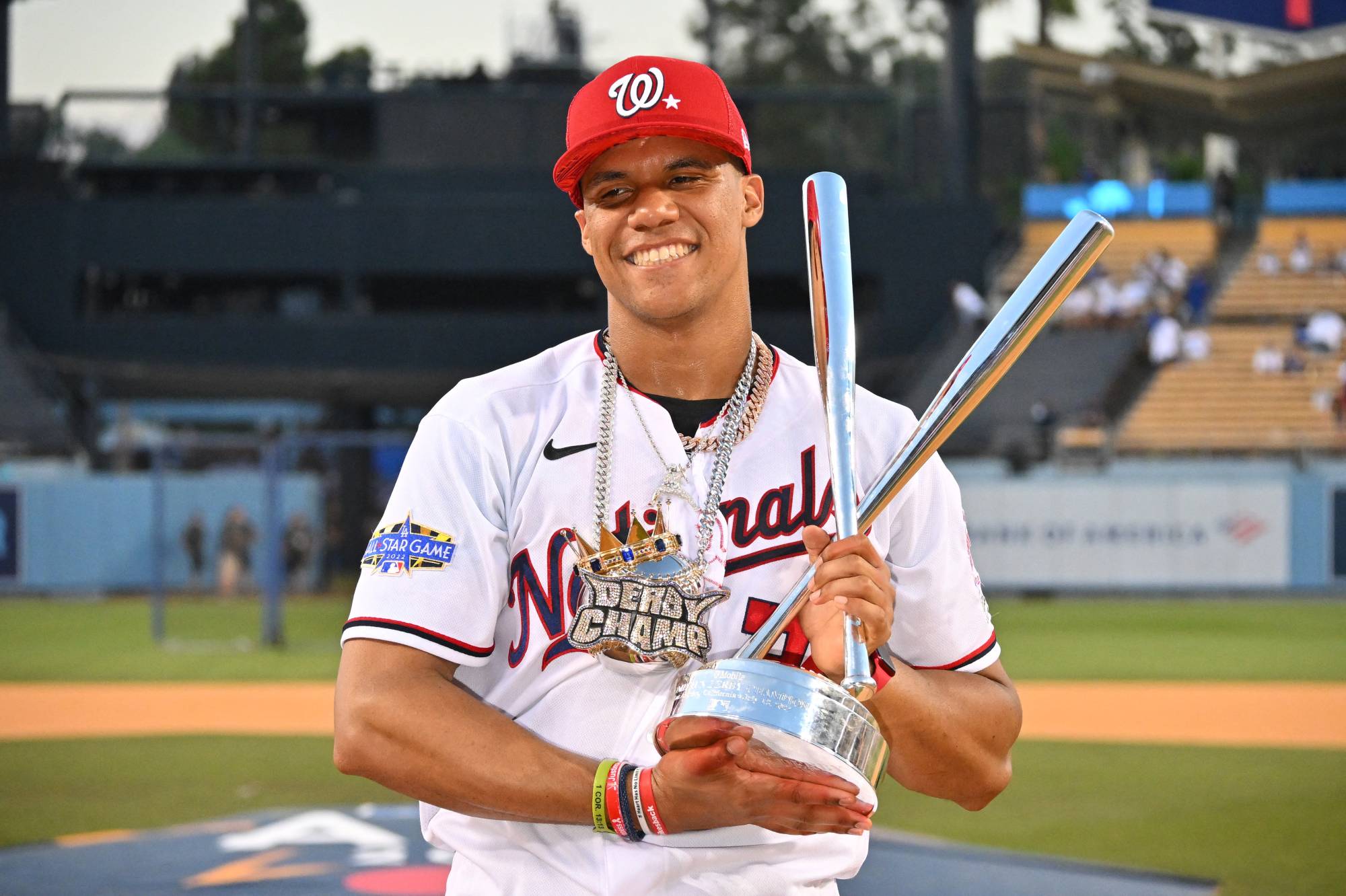 Juan Soto wins the Home Run Derby after a walk-off against Julio