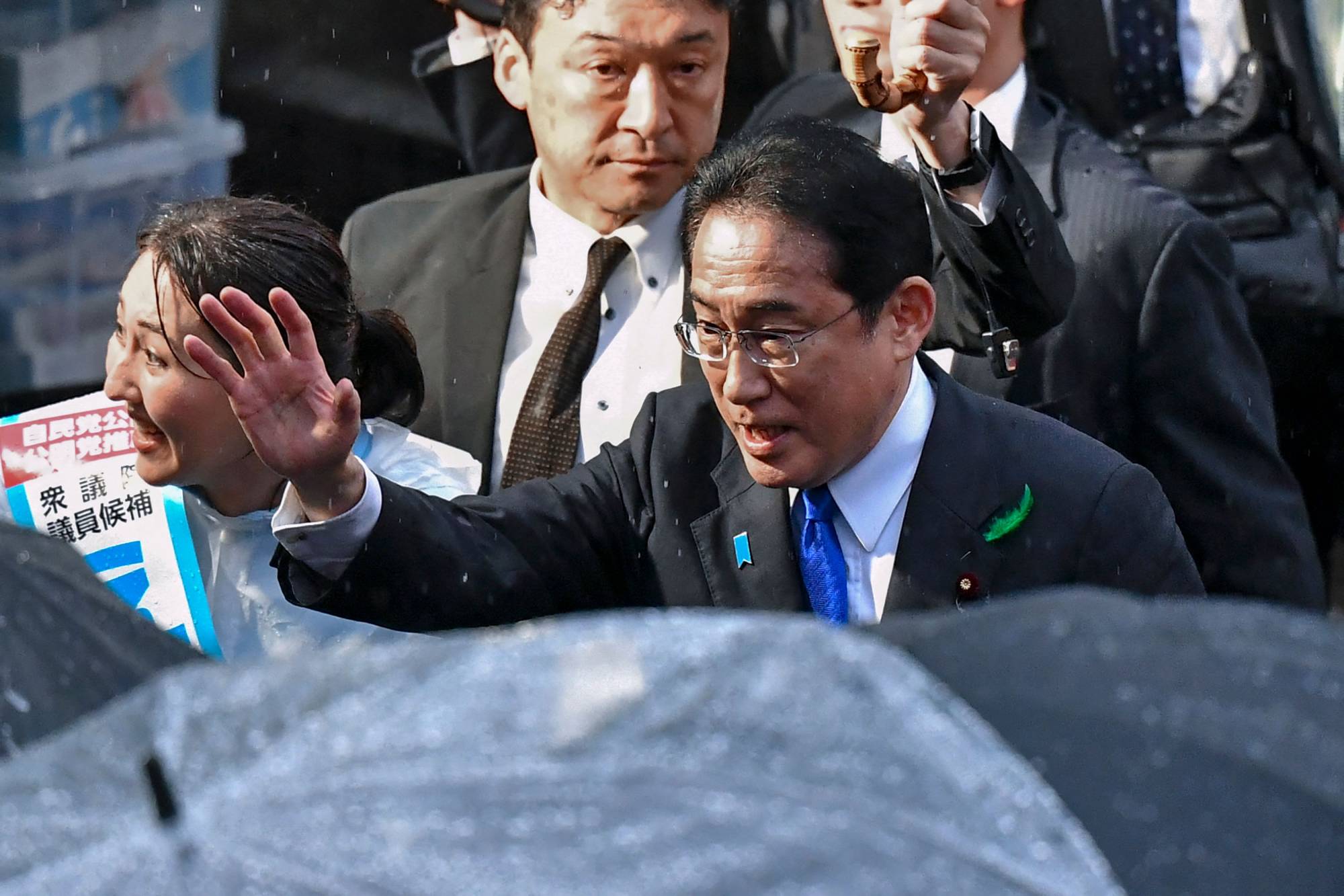 Sources: Police raised concerns about Abe's security detail
