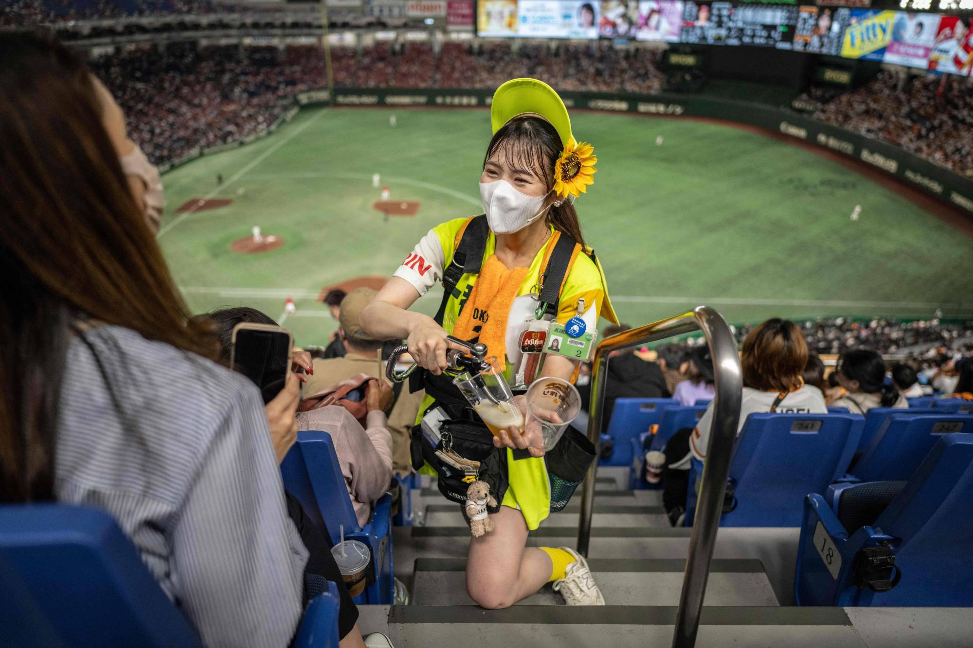 Speed demons: the 'uriko' beer vendors of Japanese baseball - The Japan  Times