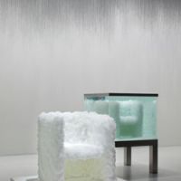 Gleaming: Tokujin Yoshioka\'s latest work, \"VENUS\" &#8212; Natural crystal chair,\" counted on Mother Nature in the creative process. | MASAYA YOSHIMURA PHOTO