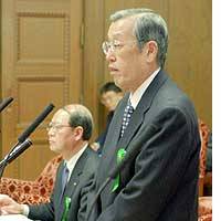 Yoshiaki Higano, former president of Ashikaga Bank, addresses a hearing of the House of Councilors Committee on Financial Affairs. | TAIGA URANAKA PHOTO