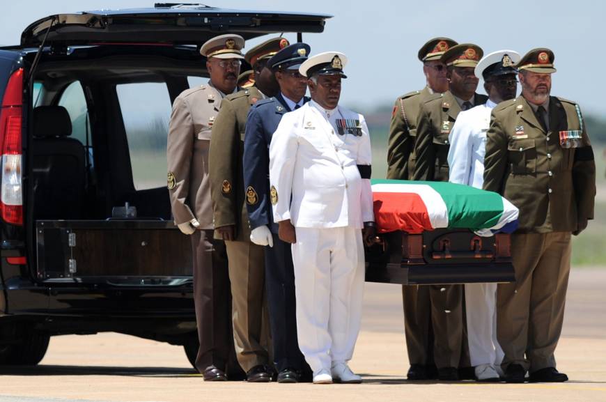 Mandela makes final journey for burial in hometown | The Japan Times