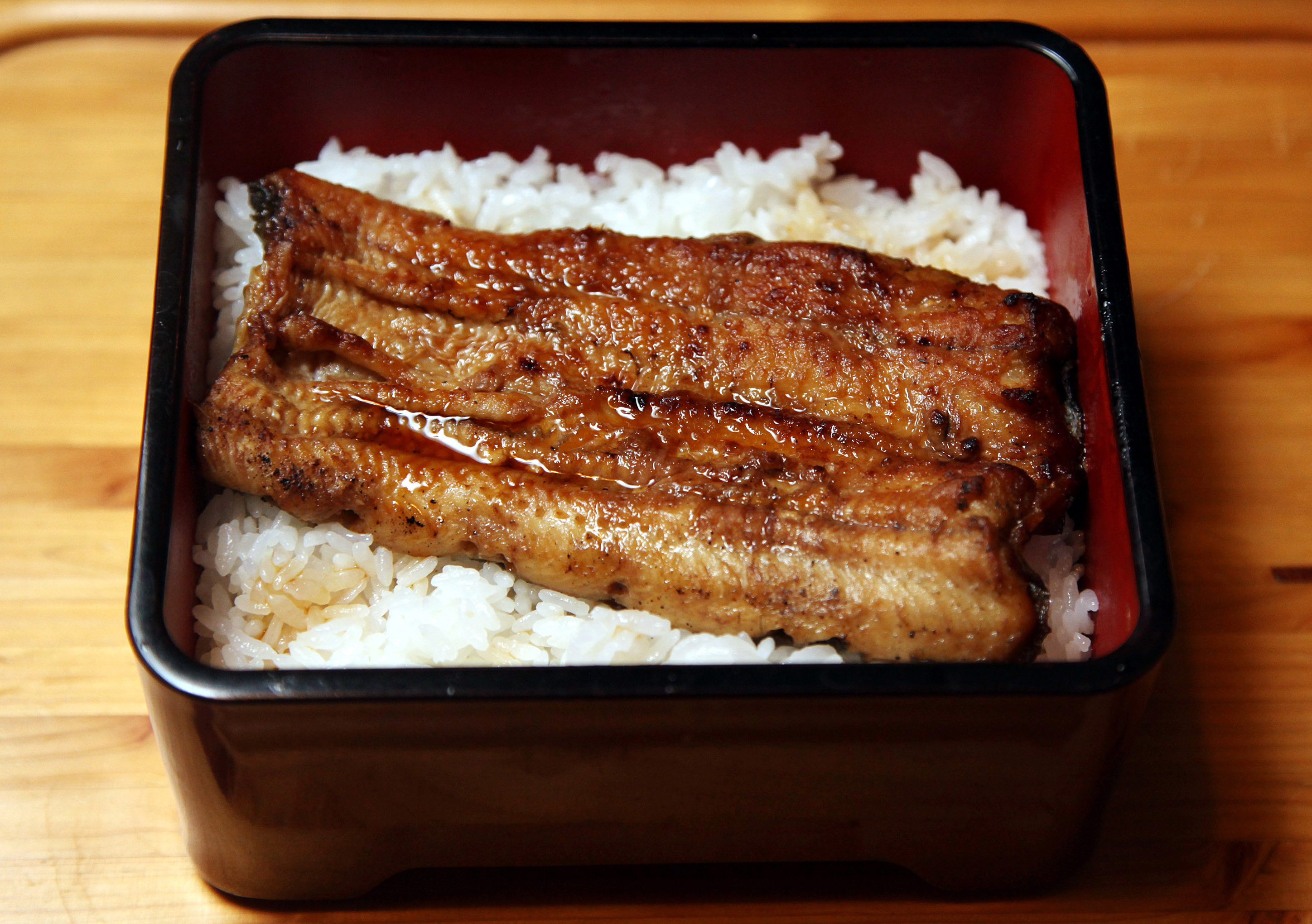 Prices for grilled eel slide as numbers bounce back | The Japan Times