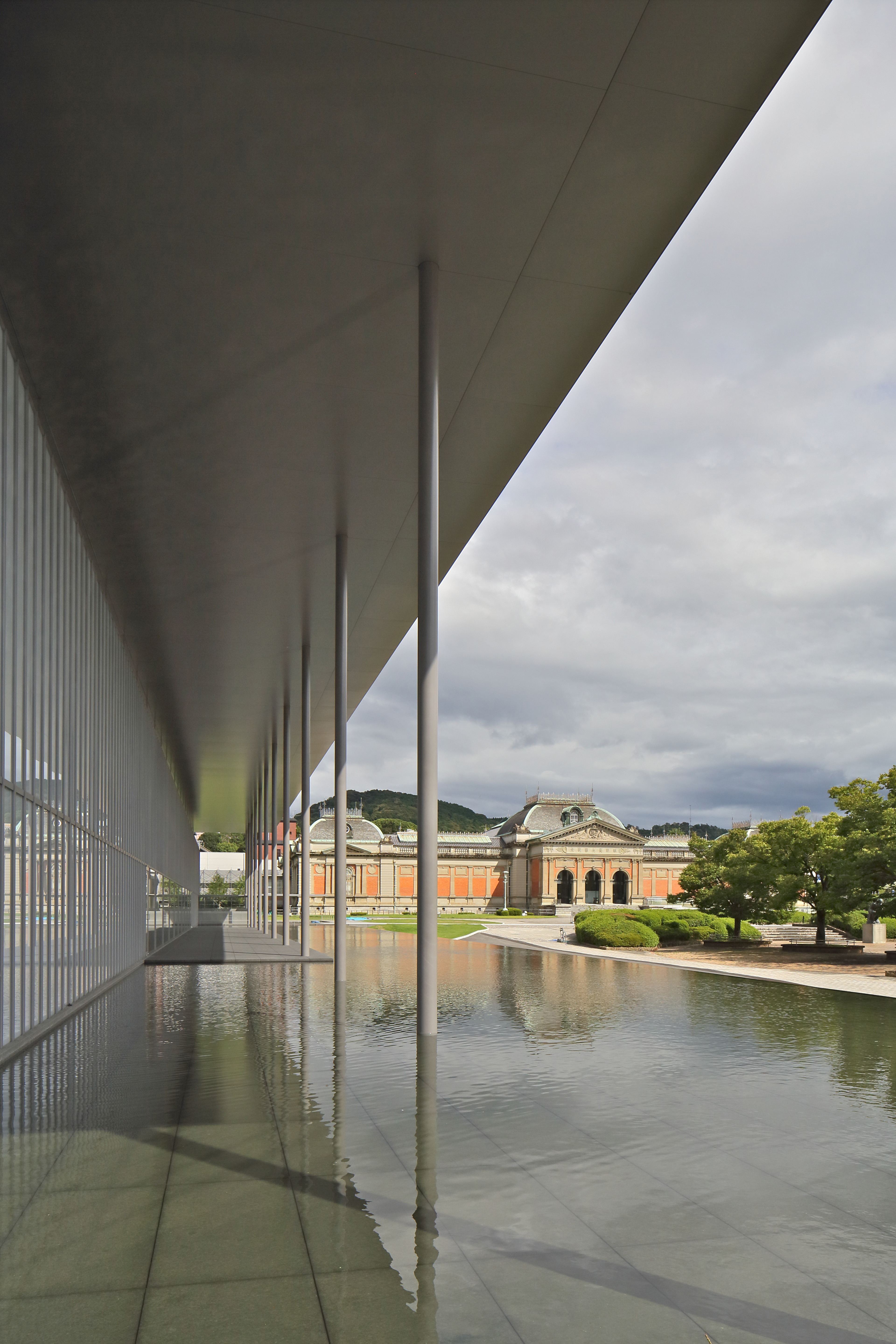 Cityscapes in Anime Background Art （Yoshiro and Yoshio Taniguchi Museum of  Architecture, Kanazawa） ｜Tokyo Art Beat