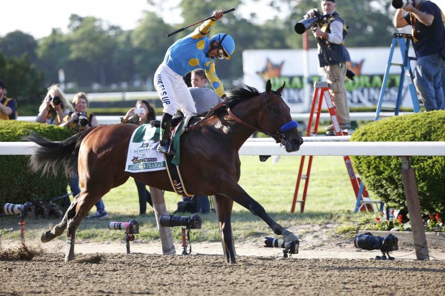 American Pharoah wins Triple Crown | The Japan Times