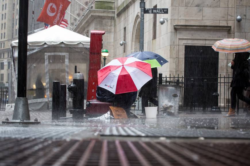 What a relief: No more arrests for public urination in NY | The Japan Times