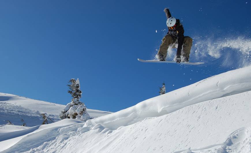 Two Japanese snowboarders banned for smoking marijuana | The Japan Times