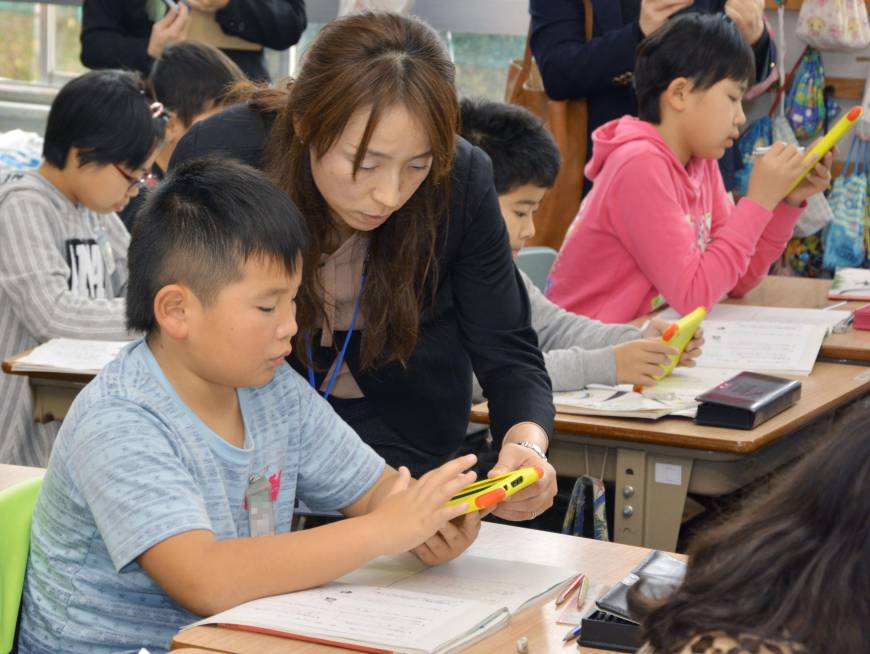 Japan's schools embracing tablets but inadequate support and security ...