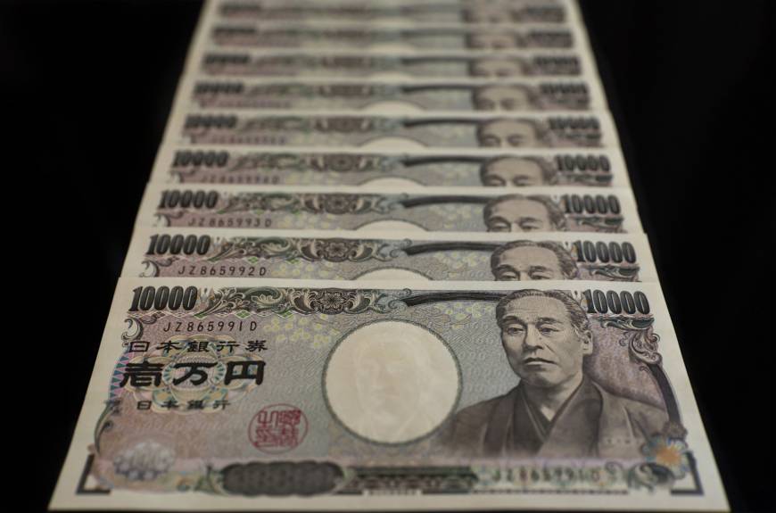 japanese-people-love-cash-so-much-they-don-t-need-a-digital-currency