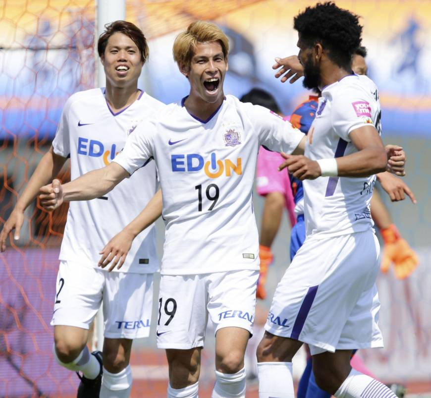 Sanfrecce double up V-Varen, bounce back from midweek defeat