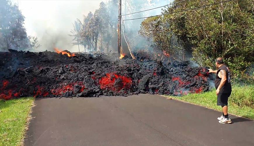 Big Island braces for 'lava tourists' as Kilauea eruption surges