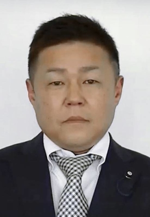 Kenji Hiraishi, vice-presidente da assembléia da cidade de Aizumi na província de Tokushima |  ASSEMBLÉIA DA CIDADE DE AIZUMI YOUTUBE / VIA KYODO