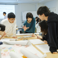 Students prepare for a presentation at Yokohama National University’s Tokiwadai Campus. | YOKOHAMA NATIONAL UNIVERSITY