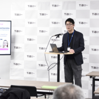 Perfect Corp. General Manager Rob Isozaki explains the company’s achievements in the Japanese market during an event at TIB Global Day 2025 Winter at Tokyo Innovation Base in the Marunouchi district on Jan. 30. | ARK COMMUNICATIONS CO.